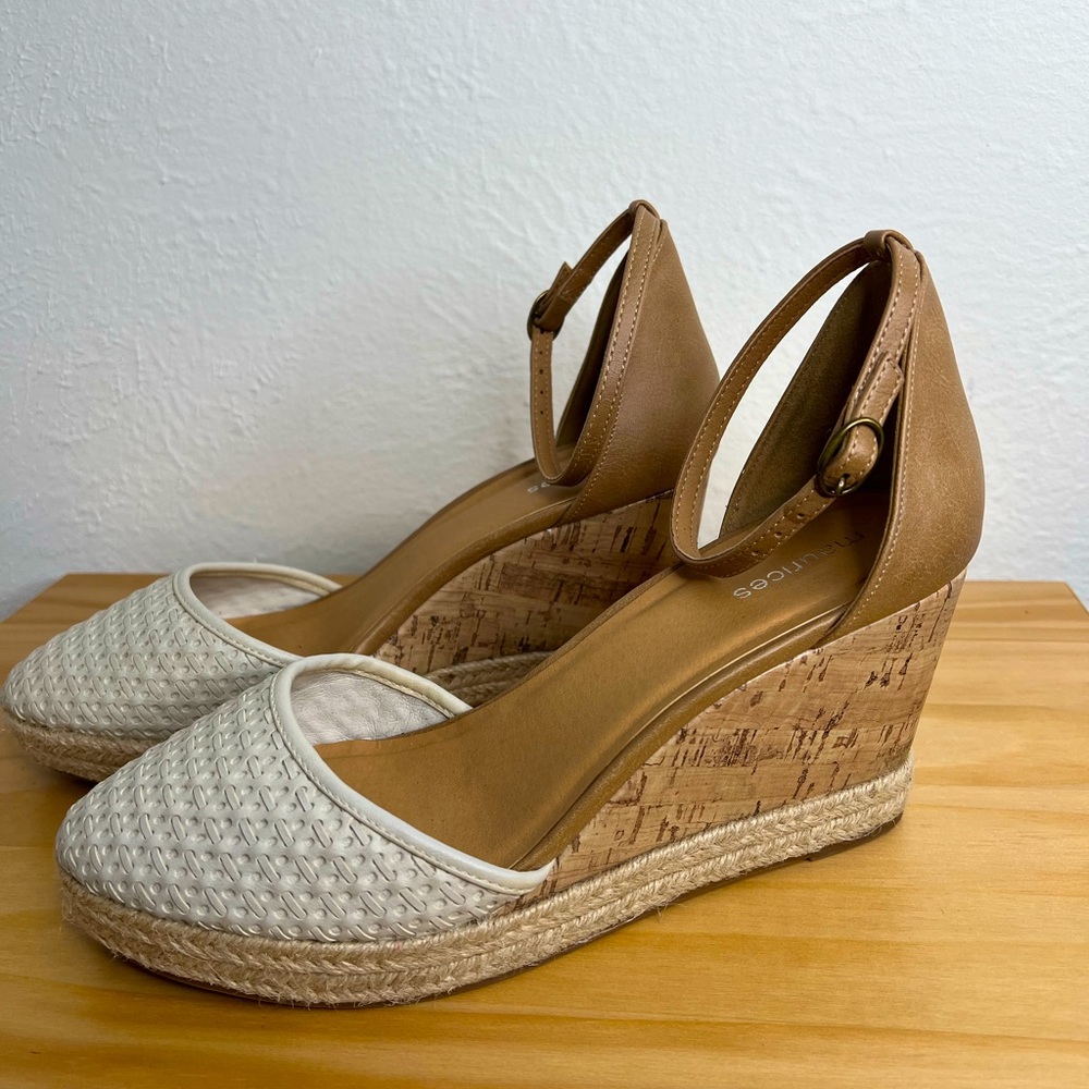 NEW Maurice’s Faith Ivory Espadrille Wedge size 9.5 - Picture 3 of 9